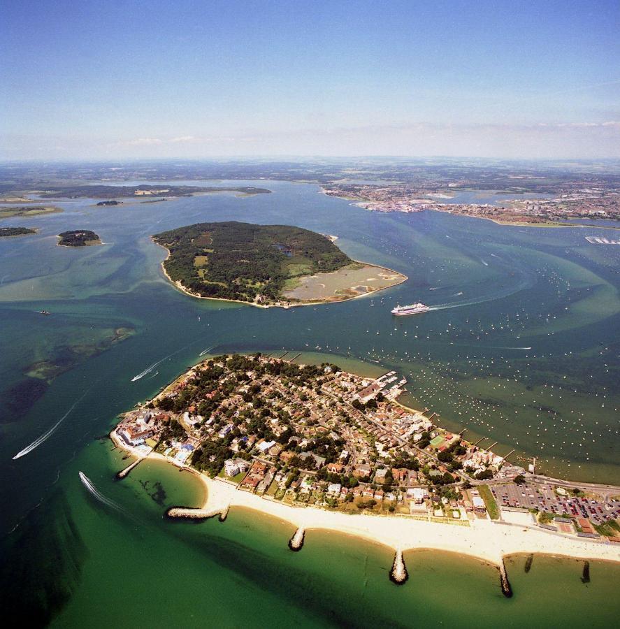Ocean Escape Villa Poole Eksteriør billede