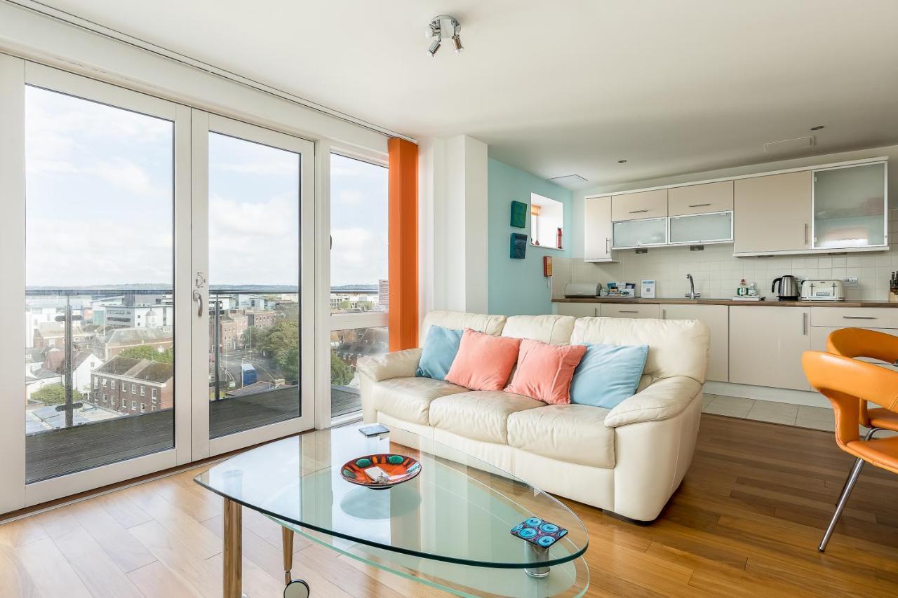 Ocean Escape Villa Poole Eksteriør billede