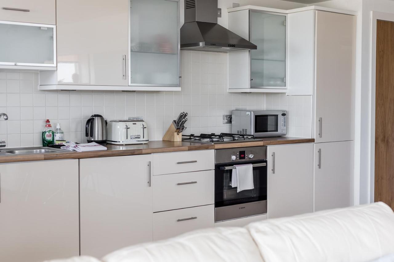 Ocean Escape Villa Poole Eksteriør billede